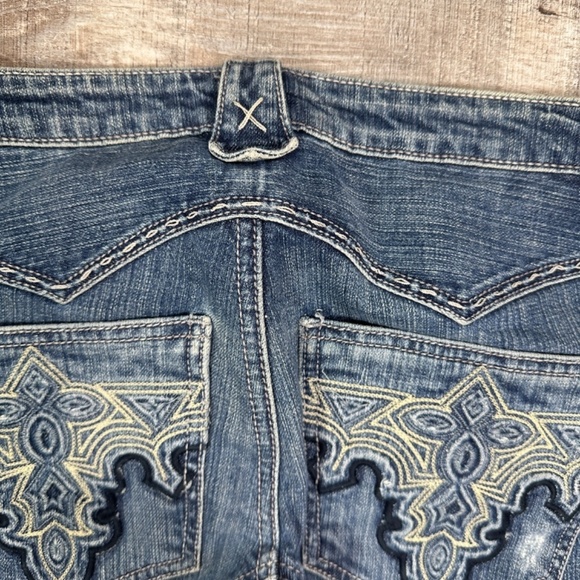 VTG Y2K Antik Denim Women’s Sz 30 Embroidered Flare Leg Western Low Rise Jeans - Picture 7 of 15
